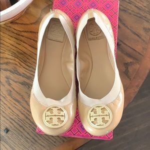 Tory Burch Camellia flats EUC size 9